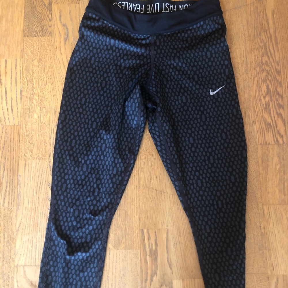 Nike Dri-fit Crop Leggings